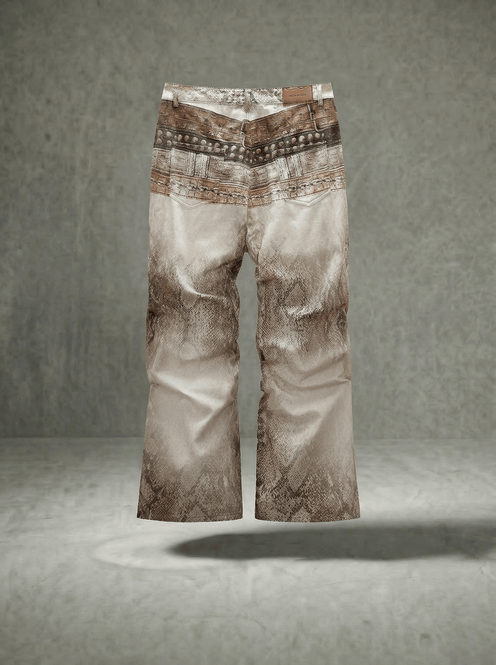 SNAKE PRINT BELT PRINT FLARE JEANS