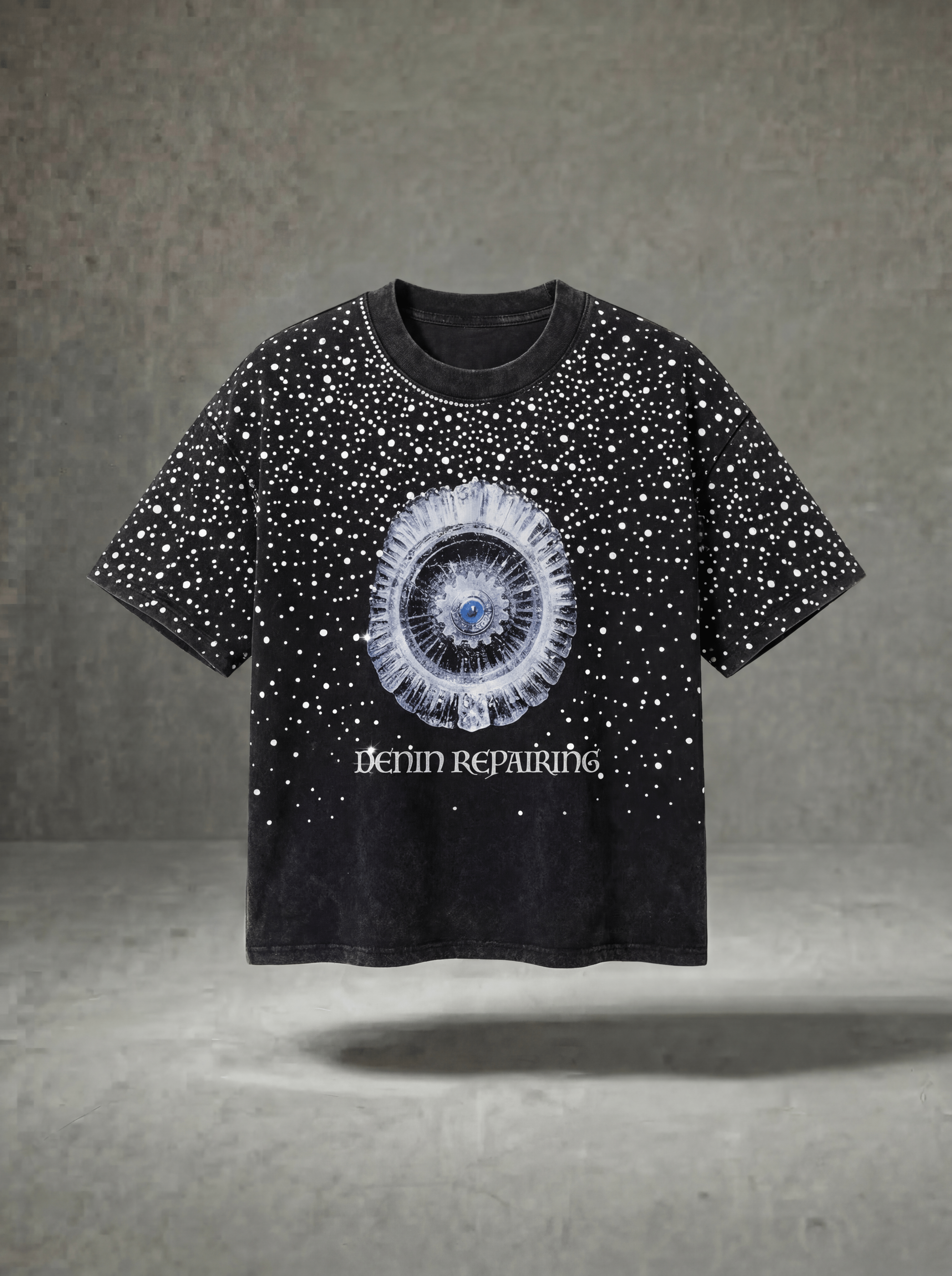 STARRY EYE RHINESTONE T-SHIRT