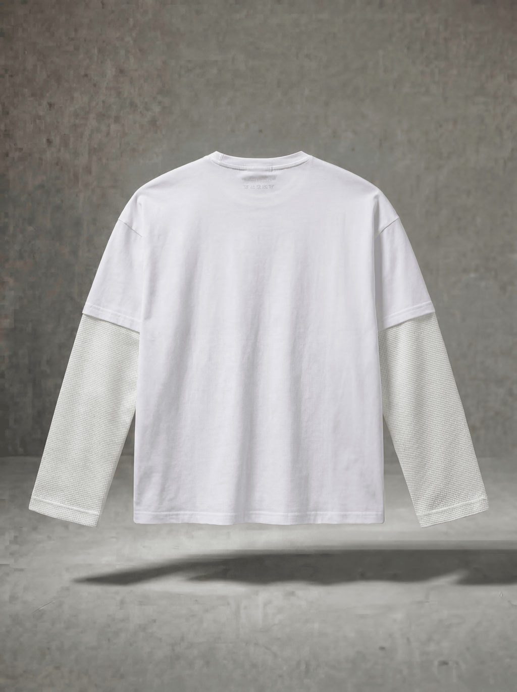 EYE & LOCK STUDDED LONGSLEEVE