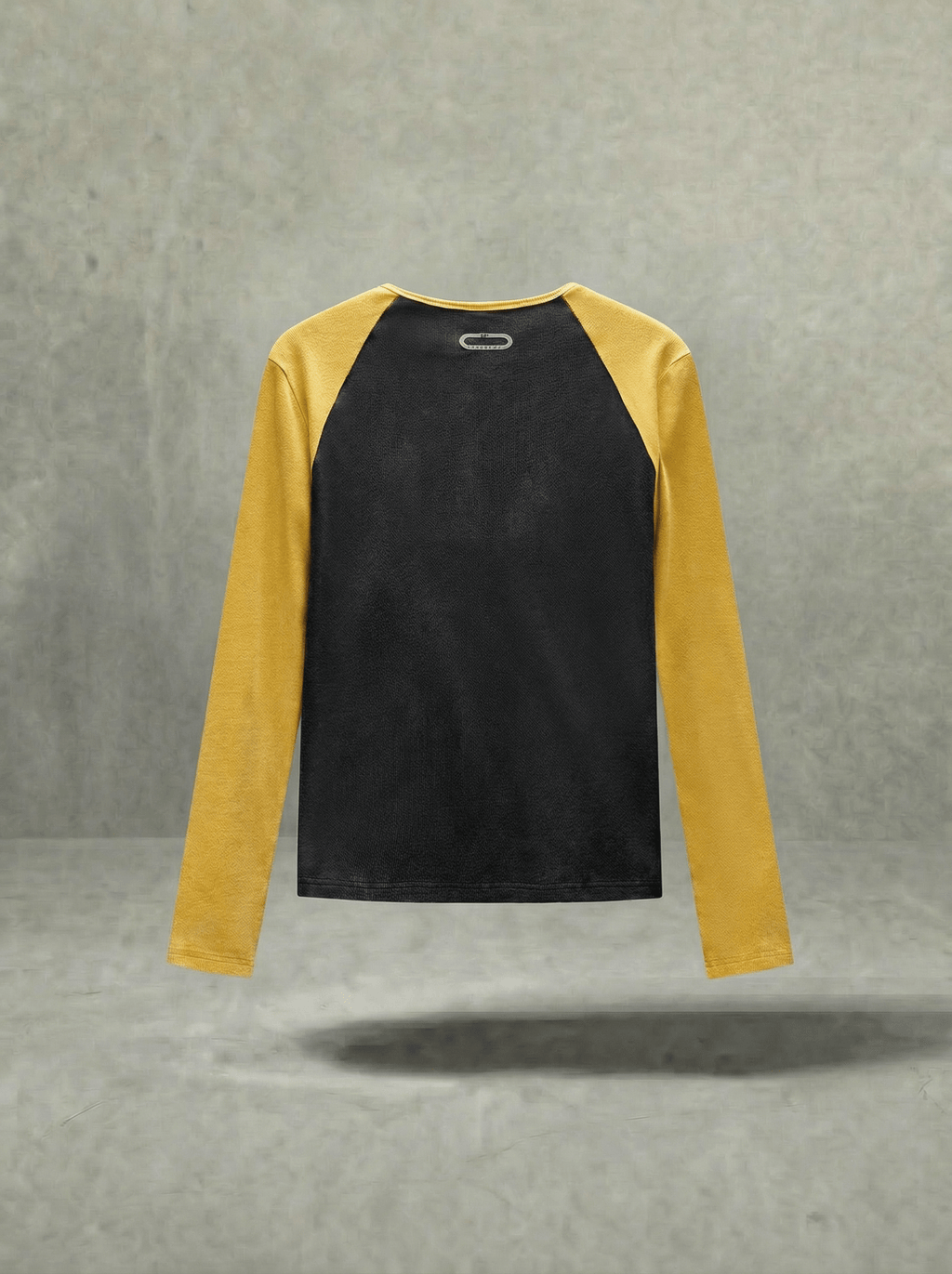 HERALDRY CREST RAGLAN LONGSLEEVE