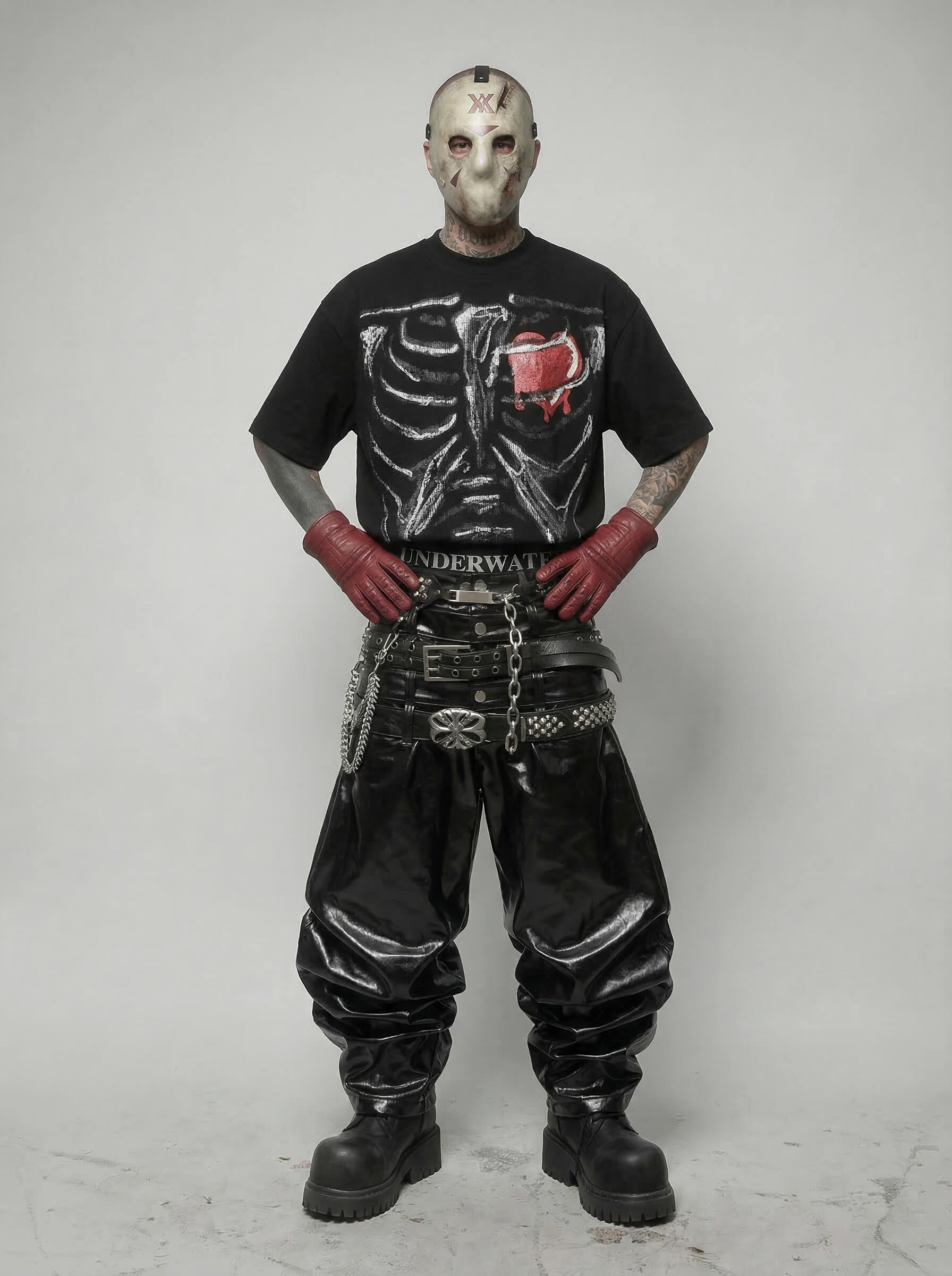 SKELETAL MELTED HEART T-SHIRT