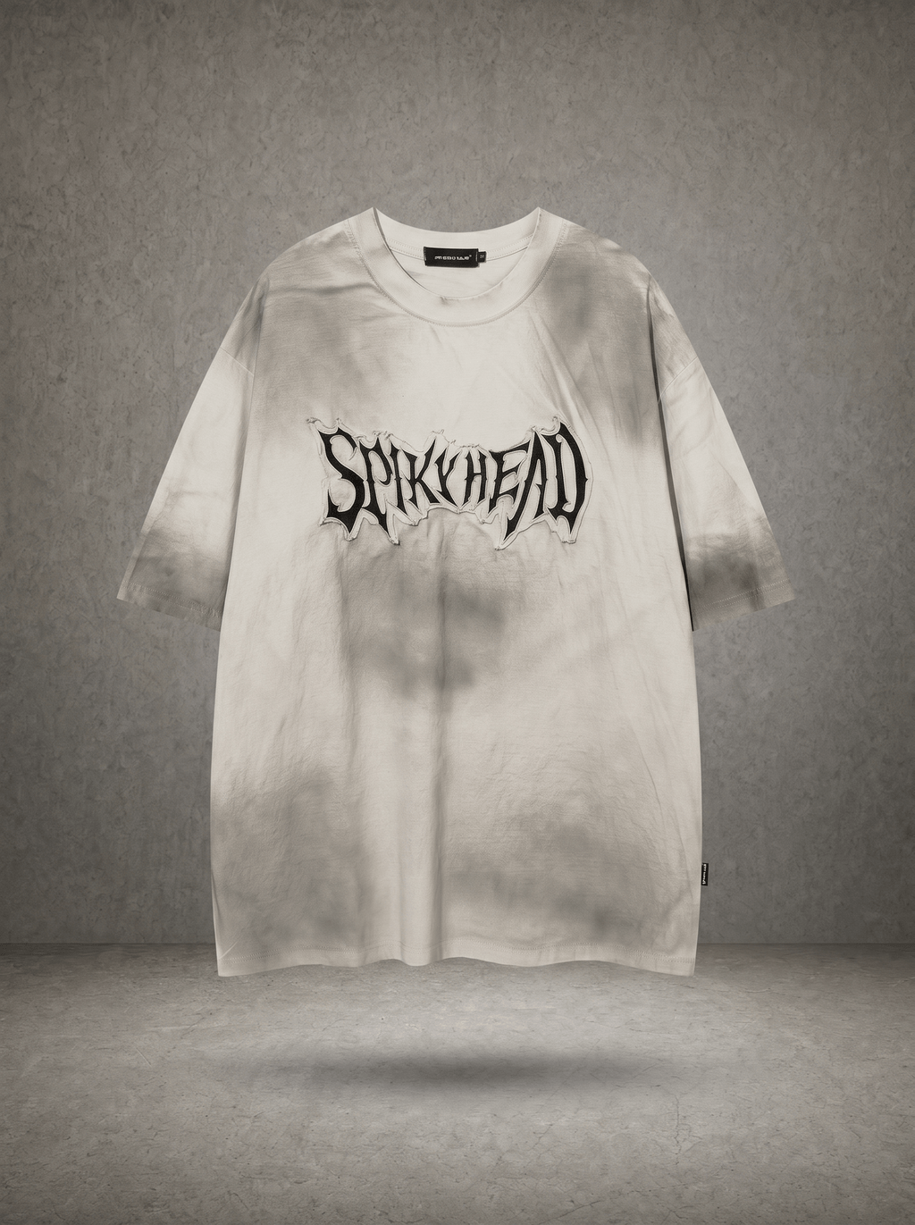 SMOKE WASH SPIKED FRAY LOGO OVERSIZE TEE