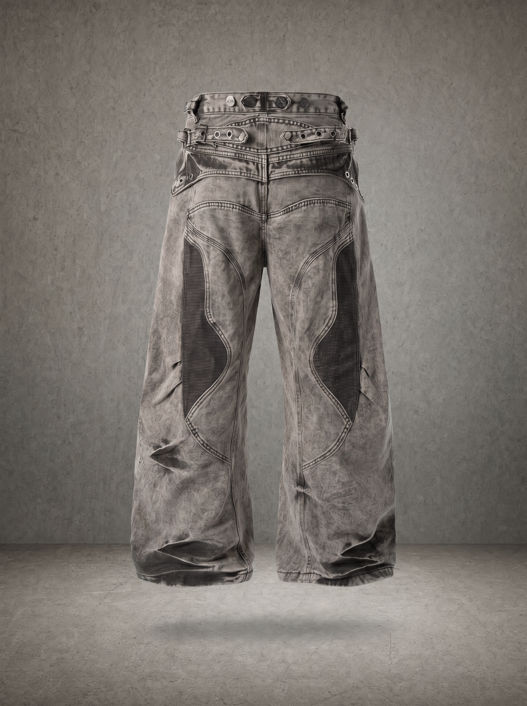 RECONSTRUCTED BAGGY DENIM PANTS