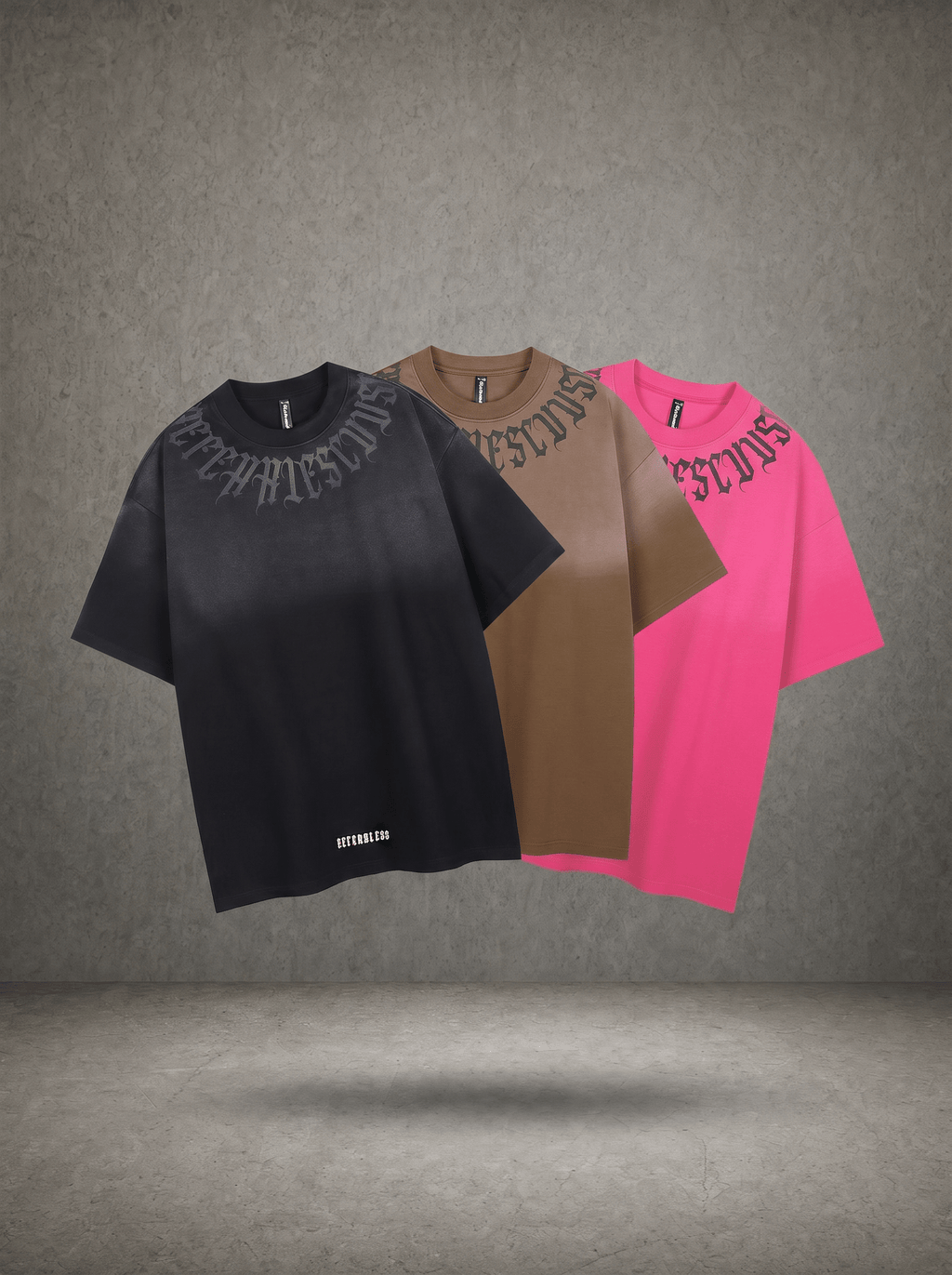 GRADIENT GOTHIC TEXT T-SHIRT