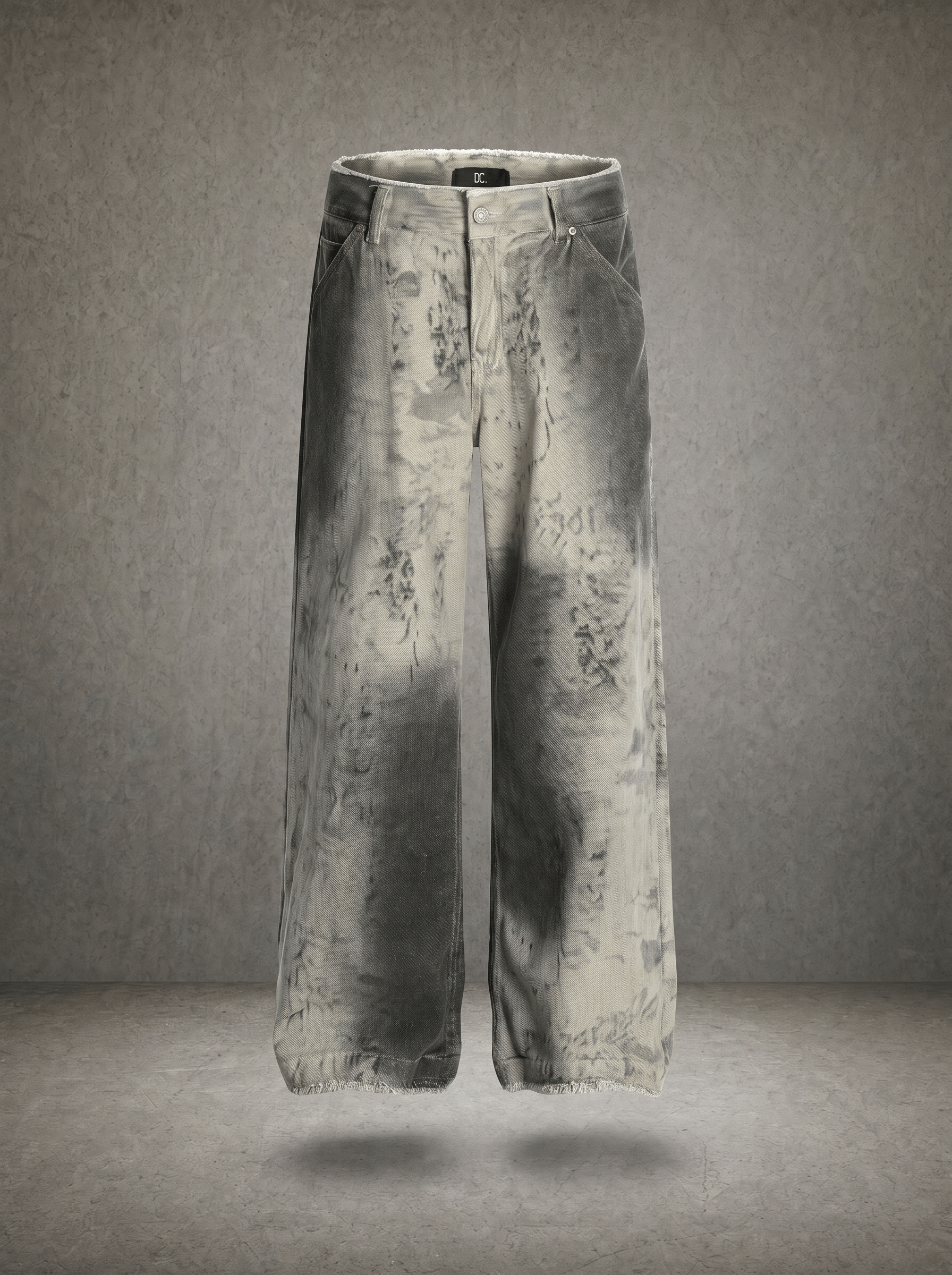 SERPENT FADE STRAIGHT JEANS